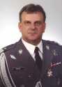Andrzej Błasik (ur. 11 października 1962 w Poddębicach, zm. 10 kwietnia 2010 w Smoleńsku) &#8211; generał broni pilot Wojska Polskiego, od 19 kwietnia 2007 dowódca Sił Powietrznych.